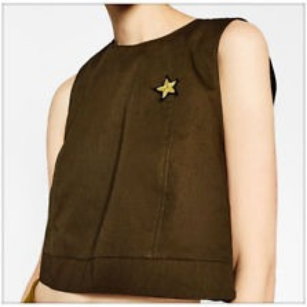 Zara Trafaluc Army Green with Gold Star Crop Top M